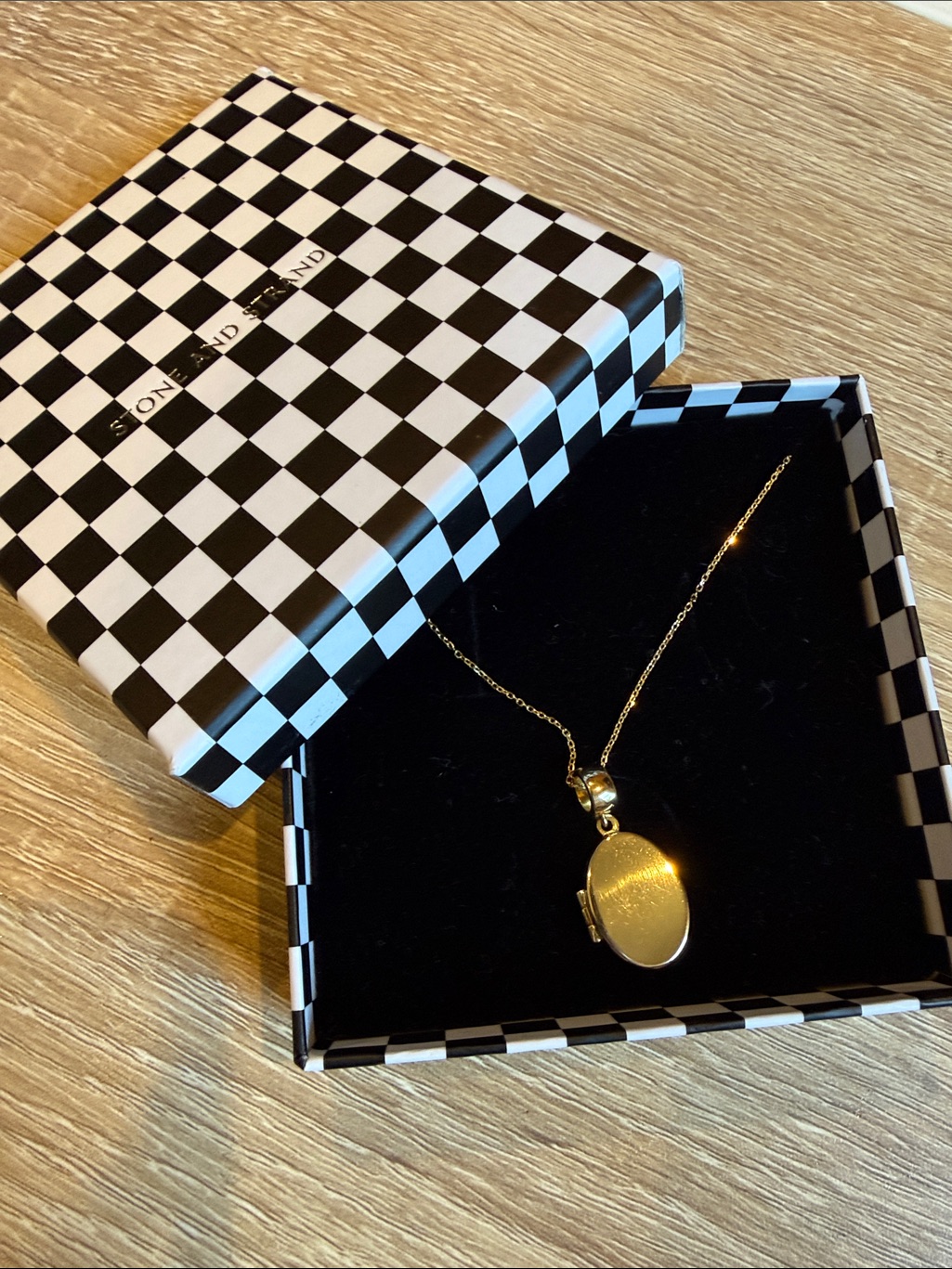 Stone And Strand 14k Yellow Gold Locket Precious Moments Necklace — image 2 of 8